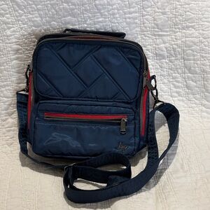 Lug Wrangler Navy and Red Crossbody Bag